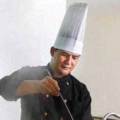 Hoa Van Nguyen