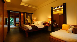 Honeymoon Suite