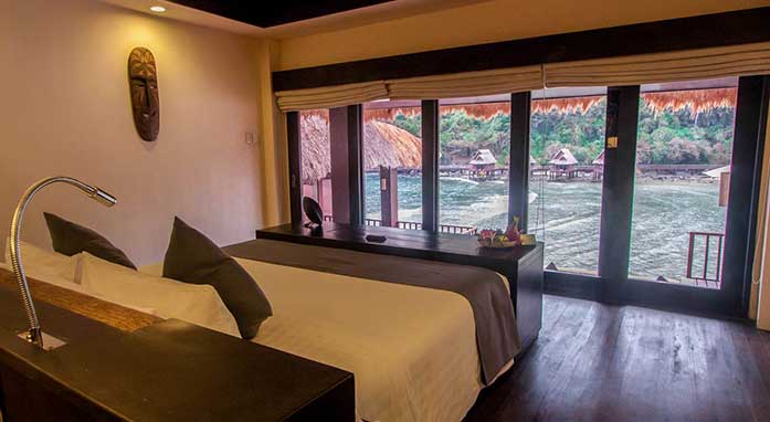 Bay View Cauayan Pool Villa (2 units)