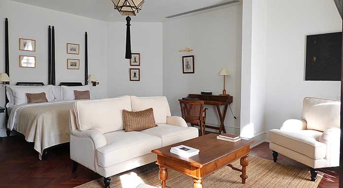 Deluxe Rooms (3 units) 