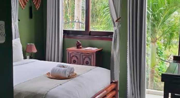 The Laos Room (1 unit)